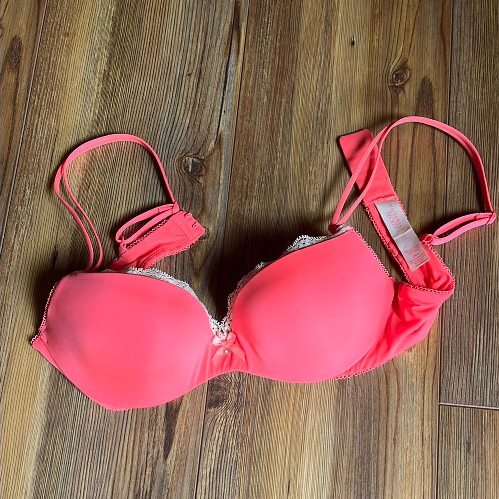 Victoria's Secret Pink Push-up Bra with Underwire